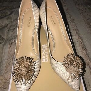 Michael by Michael Kors Lolita Metallic Pump- Pale Gold